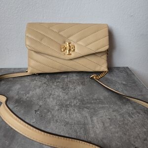 NWT Tory Burch Kira Chevron Wallet on Chain Crossbody